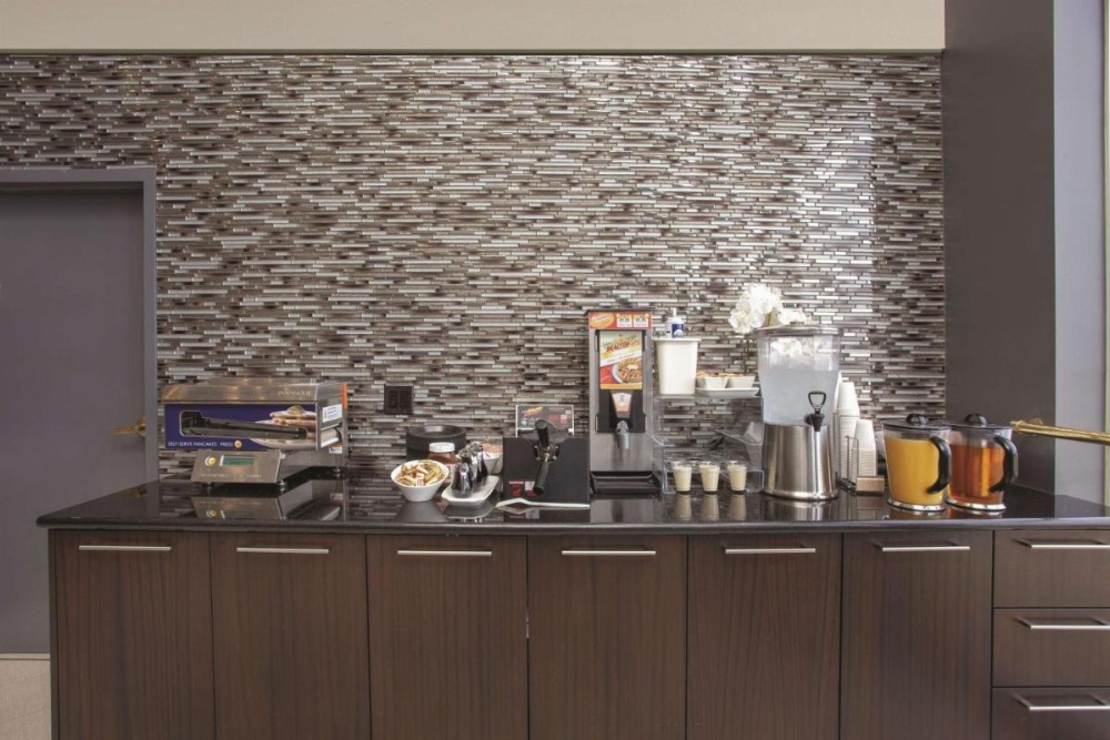 La Quinta Inn & Suites by Wyndham Dublin Pleasanton Image 33